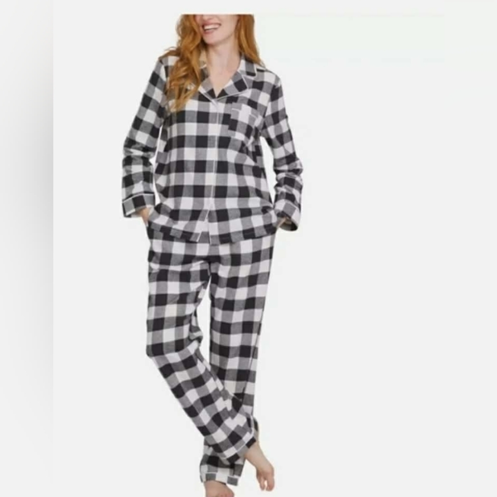 Lands End Ladies Notch Collar Checkered Pajama Set